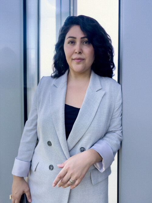 Cagla-Cihan-Sen-Marketing-Director-Business-1.jpg