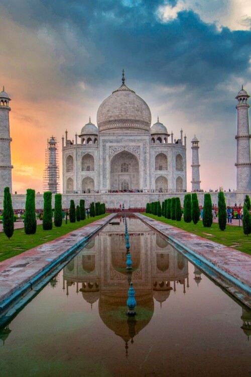 Taj-Mahal-1.jpg