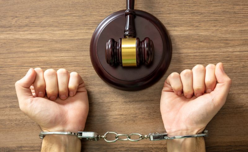 Navigating Legal Challenges: The Role of an Immigration Lawyer in Toronto, Ontario, and a Drug Offences Lawyer