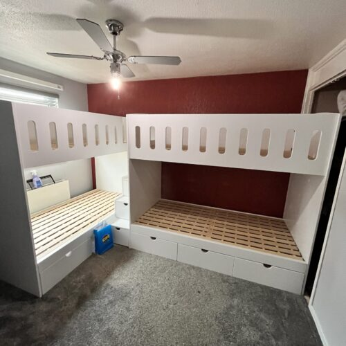 Maximizing Space and Style: The Versatility of Bunk Beds with Desks and Sofas