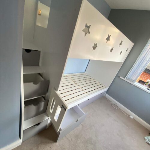 Practical Tips for Organizing Children’s Rooms