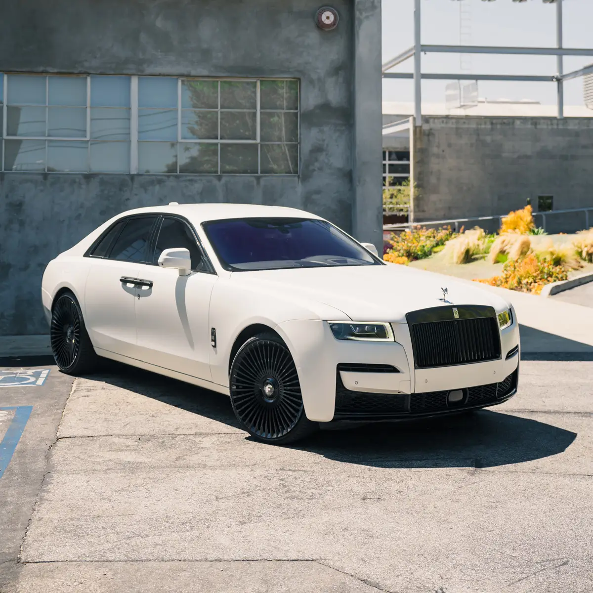 Beyond the Glamour: How Exotic Rentals Let You Experience LA Like Never Before