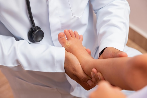 Understanding Ankle Foot Orthotics: How Houston Podiatrists Help Restore Mobility and Comfort