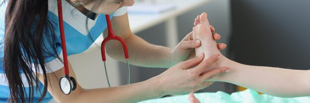 How to Make the Most of Your Foot Doctor Appointment: Expert Tips for Healthy Feet