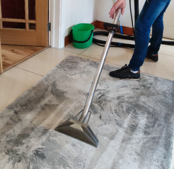 How Carpet Wash Service Can Extend the Life of Your Carpet Investment